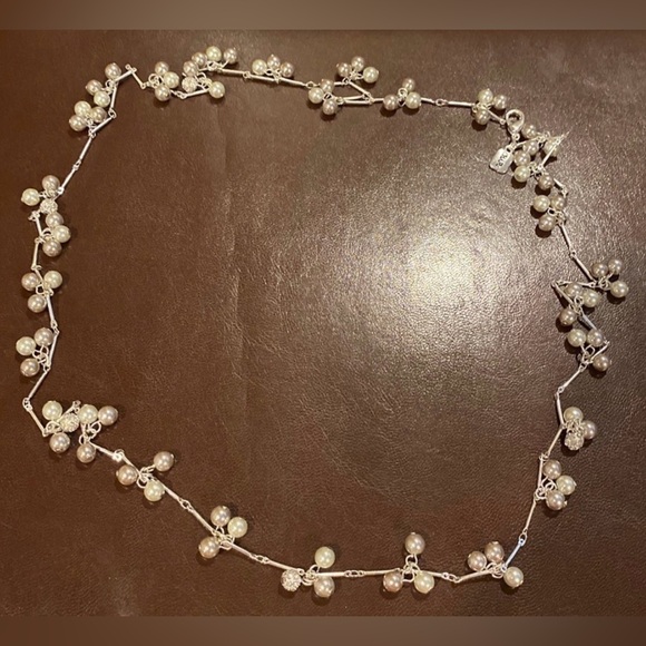 Jewelry - Silver Necklace - bar link, studded with pearls